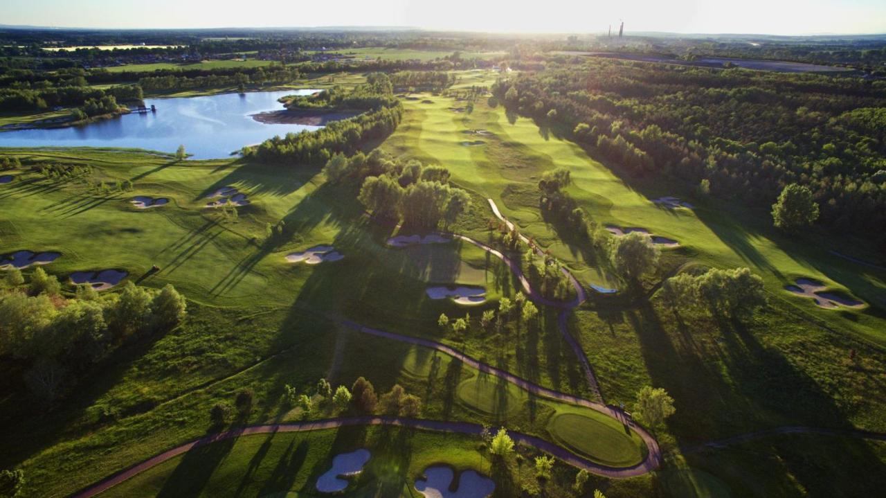 Golf & Spa Kuneticka Hora Dritec Extérieur photo