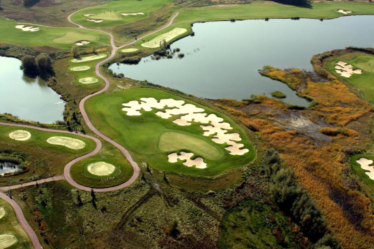 Golf & Spa Kuneticka Hora Dritec Extérieur photo